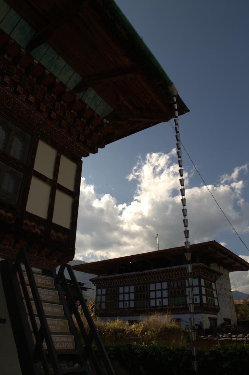 Ama'S Village Lodge Paro Exterior photo